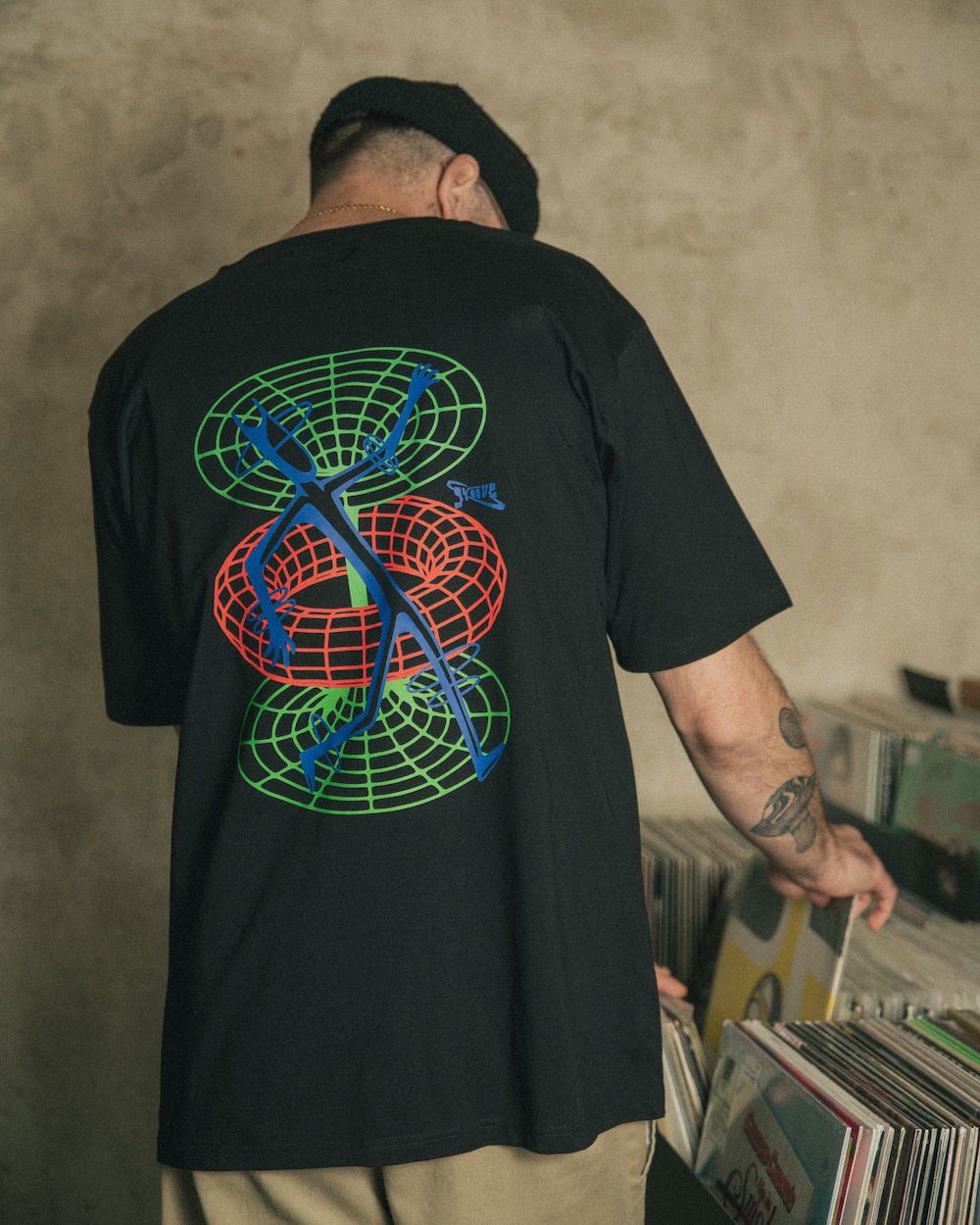 Groove Wear - STUCK INSIDE A LOOP | T-SHIRT BLACK -