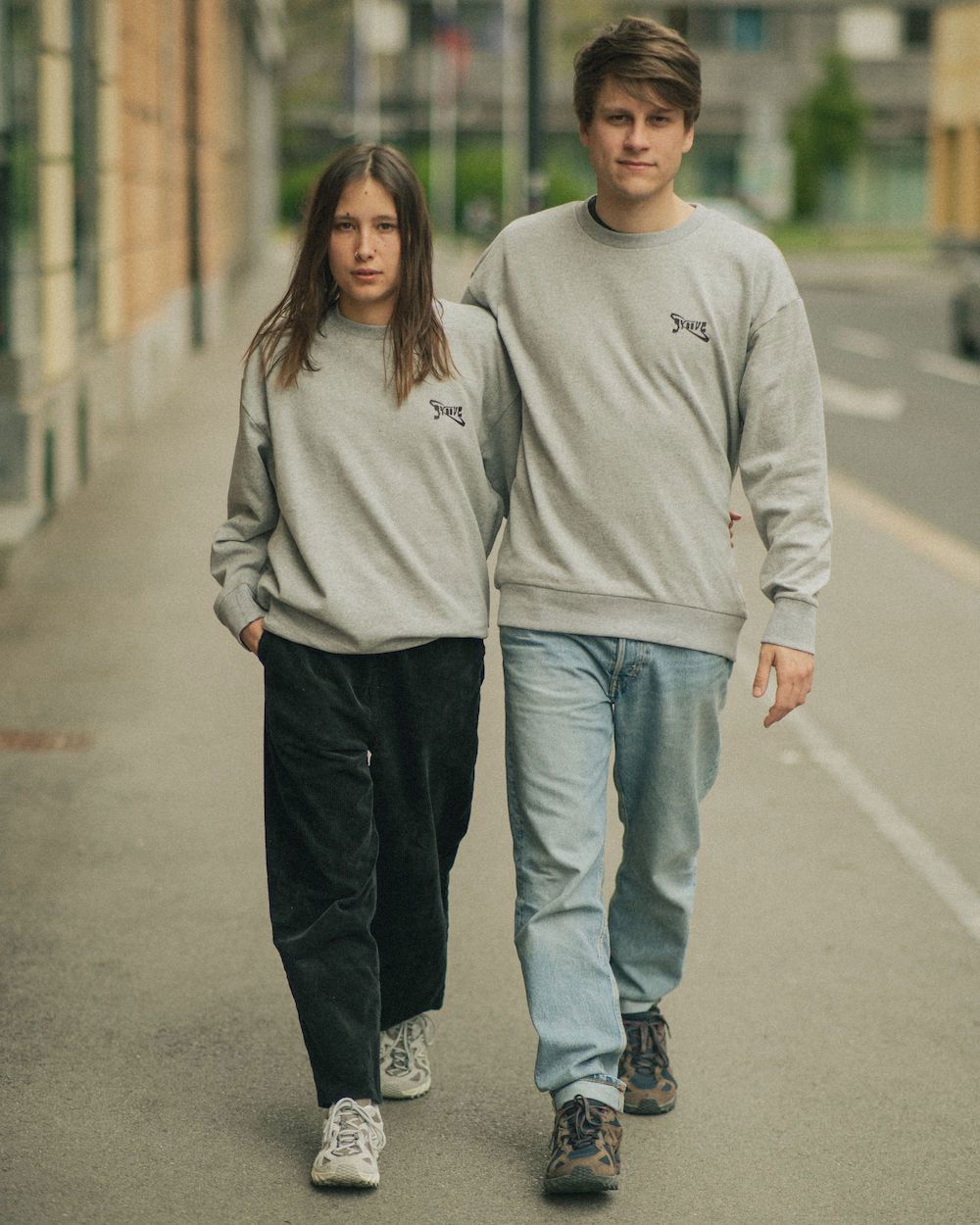 Groove Wear - GW ESSENTIAL | RECYCLED SWEATER GREY - 